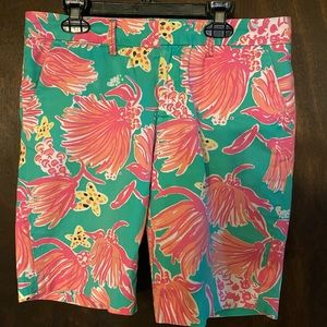 Lilly Pulitzer Avenue Shorts